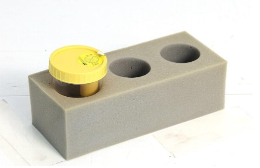 Supporto assorbente per contenitori urina (3 posti)
