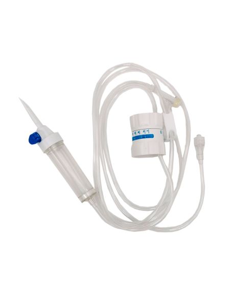 Set per infusione con presa d'aria e regolatore di flusso a due scale
